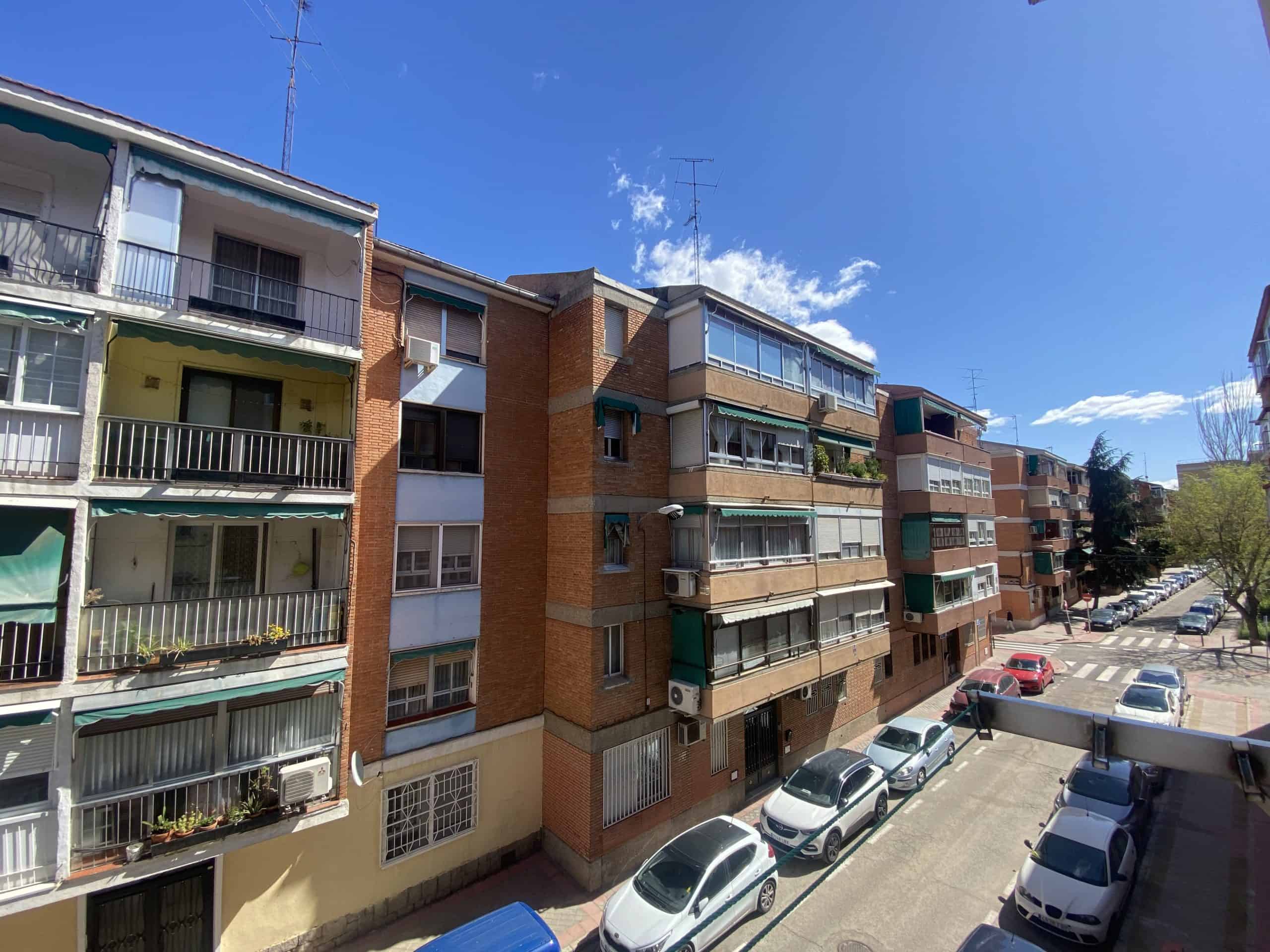 0 FACHADA (1) (Copy) Agencia Inmobiliaria de Madrid-FUTUROCASA-Zona ARGANZUELA-Paseo de los Castellanos, VISTAS