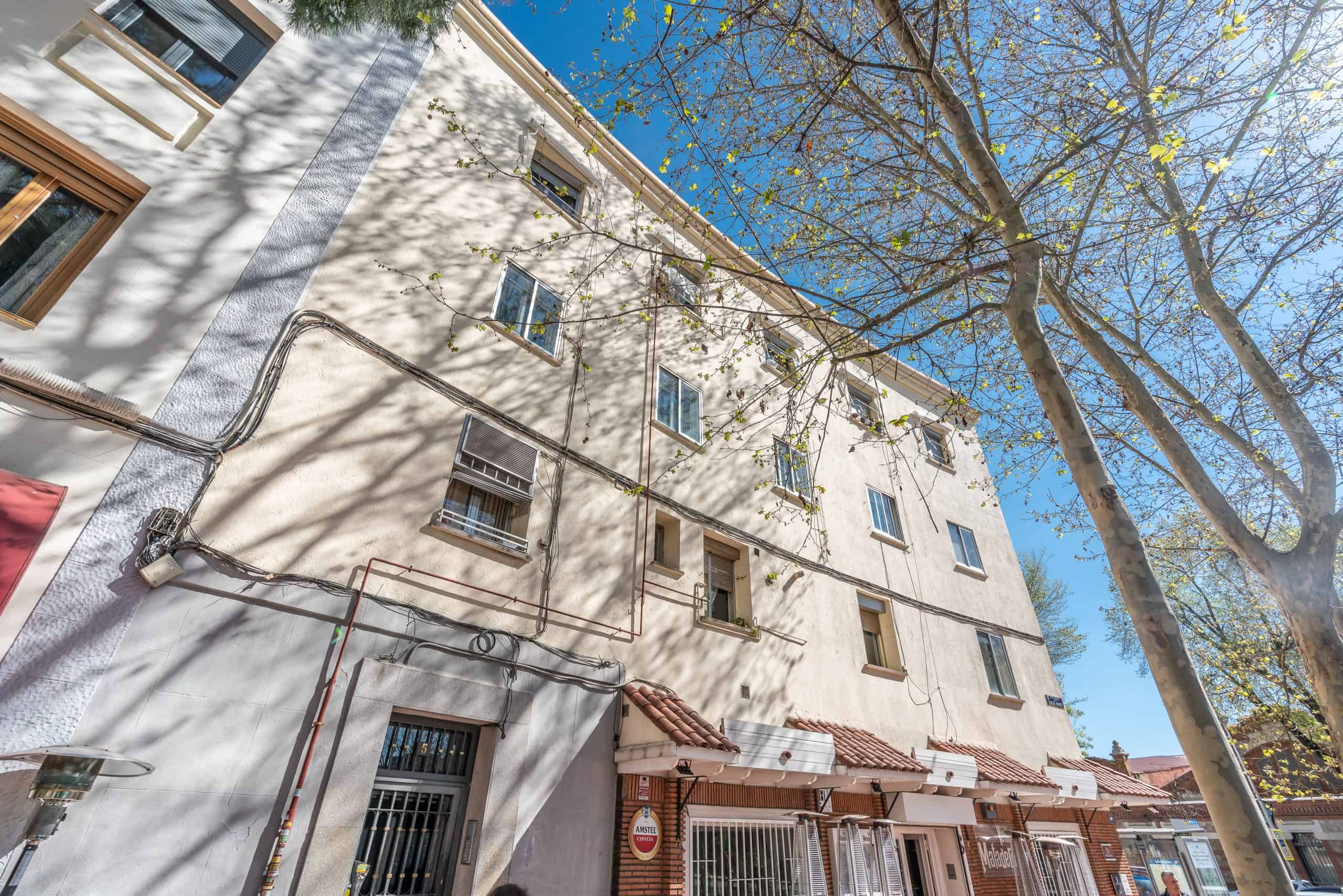 1 SALON (2) (Copy) Agencia Inmobiliaria de Madrid-FUTUROCASA-Zona ARGANZUELA- General Maroto, FACHADA